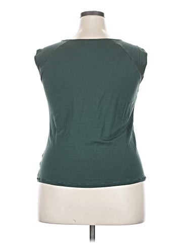 Carlisle Sleeveless T-Shirt (view 2)