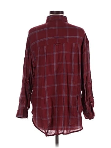 Gloria Vanderbilt Long Sleeve Button-Down Shirt (view 2)