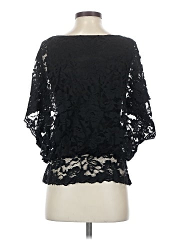 Quo-ta-tion 3/4 Sleeve Blouse (view 2)