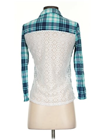 No Boundaries 3/4 Sleeve Blouse (view 2)