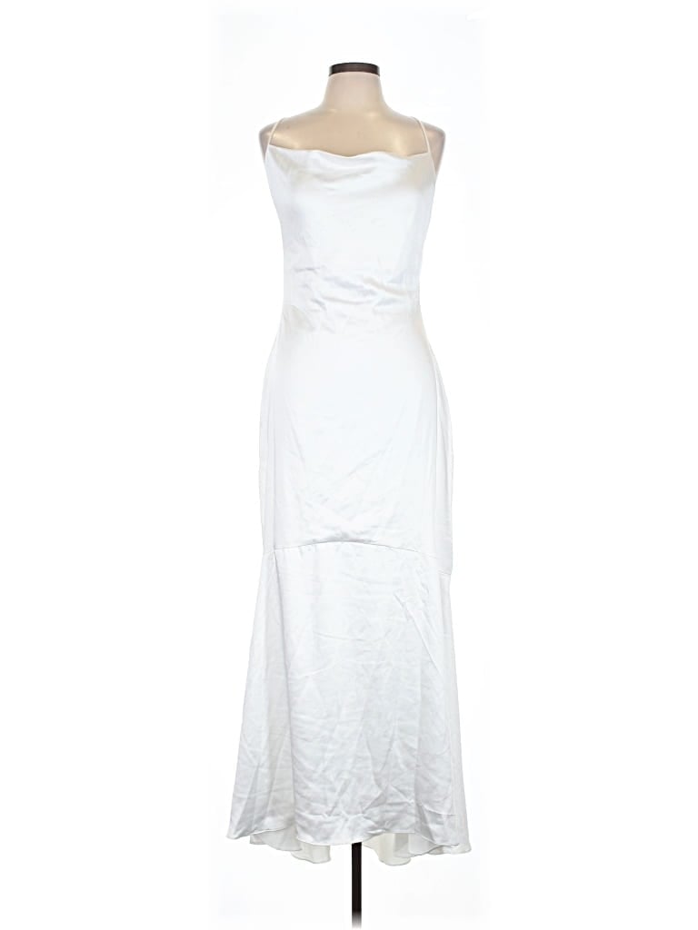 Pre-owned Elliatt Cocktail Dress In White