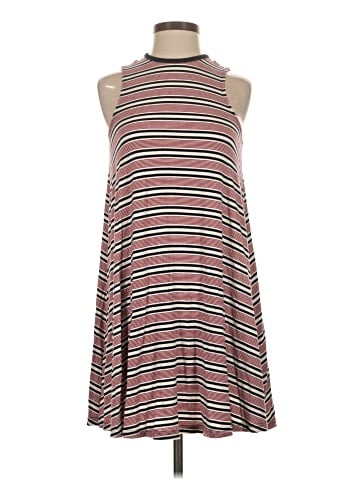 American Eagle Outfitters Casual Dress (view 1)