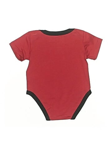 Air Jordan Short Sleeve Onesie (view 2)