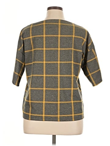 Simply Styled Short Sleeve Top (view 2)