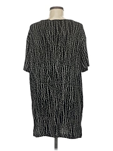Frazier Lawrence Kimono (view 2)