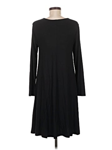 Old Navy Casual Dress (view 2)