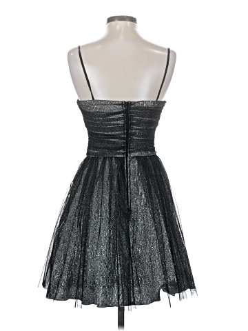 Delia's Sleeveless Top (view 2)