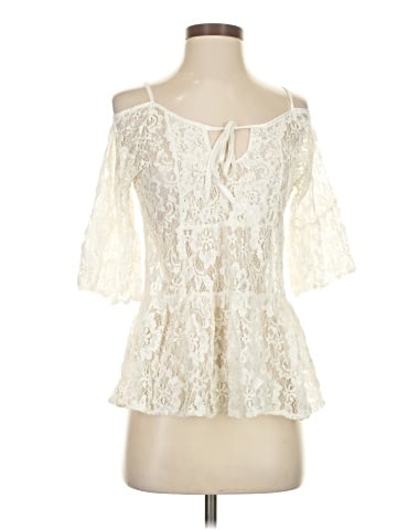 Hot & Delicious 3/4 Sleeve Blouse (view 1)