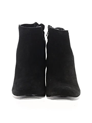 Munro American Ankle Boots (view 2)