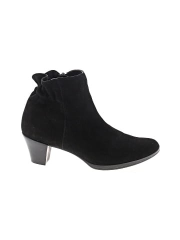 Munro American Ankle Boots (view 1)