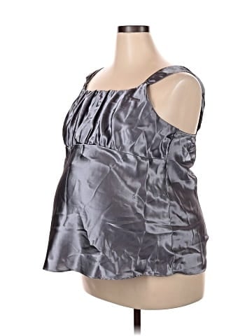 Liz Lange Maternity for Target Sleeveless Blouse (view 1)
