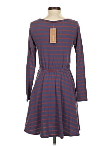 Everly Casual Dress (view 2)