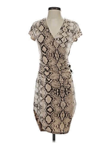 Jennifer Lopez Cocktail Dress (view 1)