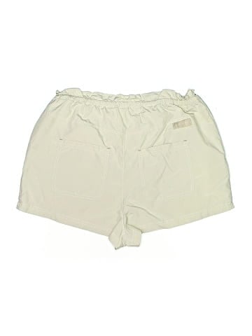 SAVVI Khaki Shorts (view 2)