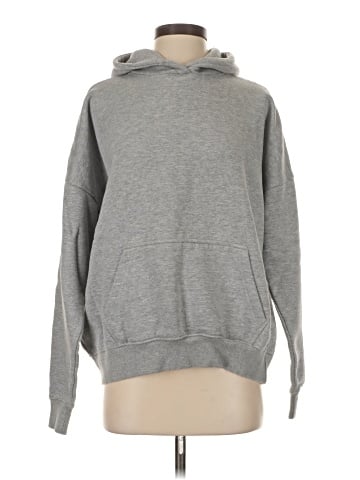 PrettyLittleThing Sweatshirt (view 1)