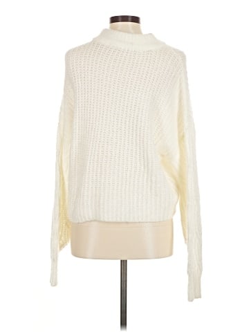 Chelsea & Violet Pullover Sweater (view 2)