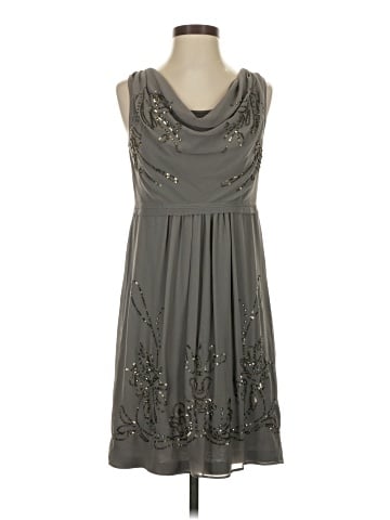 Robbi & Nikki Cocktail Dress (view 1)
