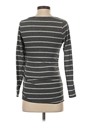 Liz Lange Maternity 3/4 Sleeve T-Shirt (view 2)