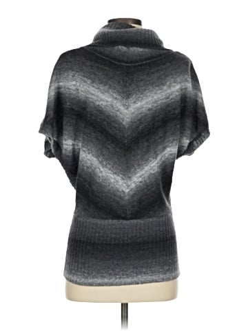 Candie's Poncho (view 2)