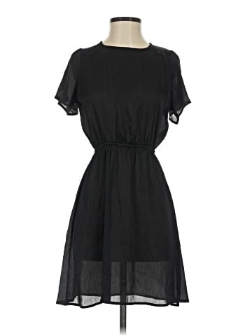 Old Navy Casual Dress (view 1)