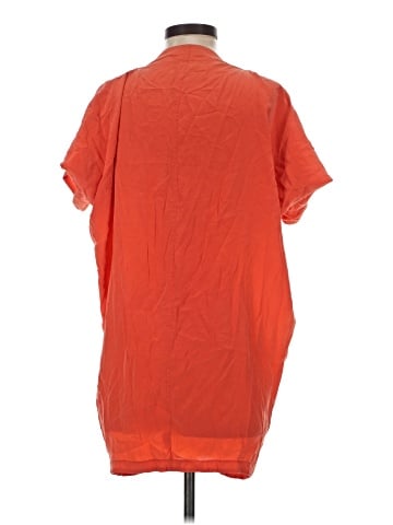 Vince. Short Sleeve Silk Top (view 2)