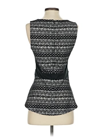 Deletta Sleeveless Top (view 2)