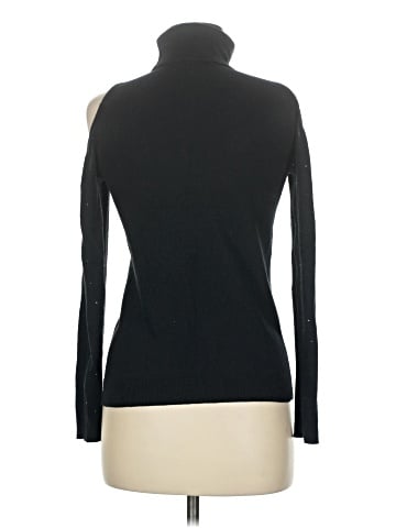 Jennifer Lopez Turtleneck Sweater (view 2)