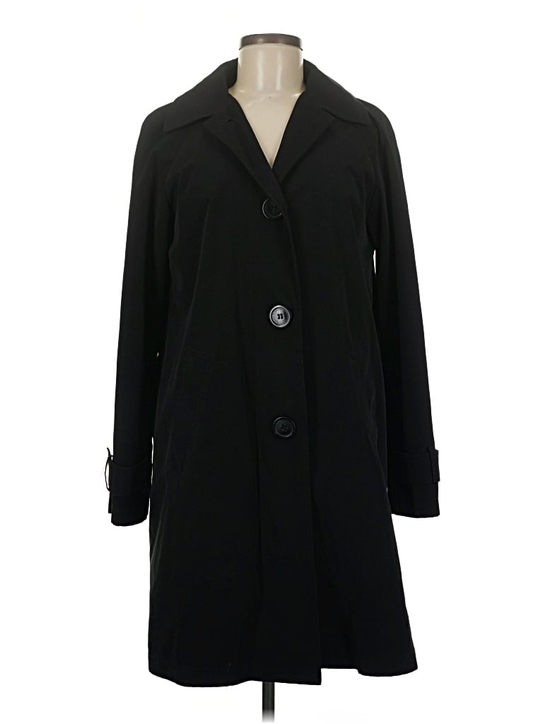 Pre-owned Liz Claiborne Coat In Black