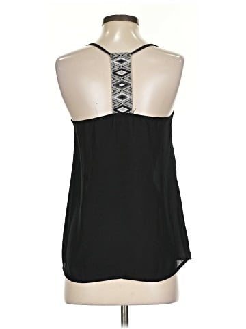 Bella D Sleeveless Top (view 2)