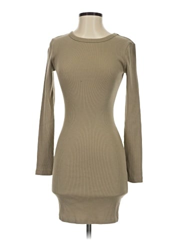 Universal Thread Casual Dress (view 1)