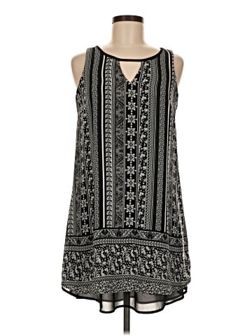 Xhilaration Casual Dress (view 1)