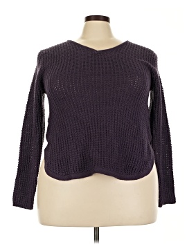 Caren Sport Pullover Sweater