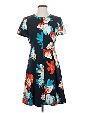 Ellen Tracy Casual Dress (view 1)