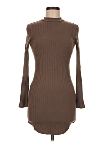Forever 21 Casual Dress (view 1)