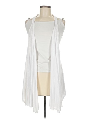 It's Sleeveless Blouse (view 1)