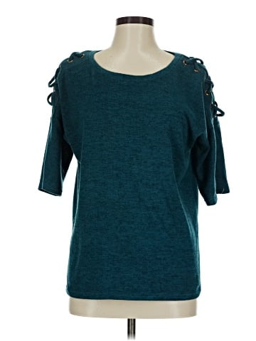 Siren Lily 3/4 Sleeve Top (view 1)