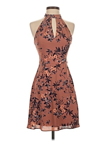 Express Outlet Cocktail Dress (view 1)
