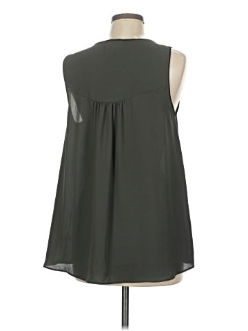 Everleigh Sleeveless Blouse (view 2)