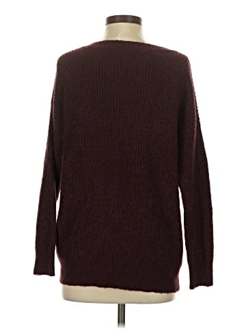 BB Dakota Pullover Sweater (view 2)