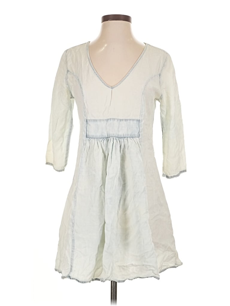 Pre-owned Sam & Lavi Casual Dress In White