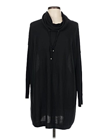 Cupio Turtleneck Sweater (view 1)