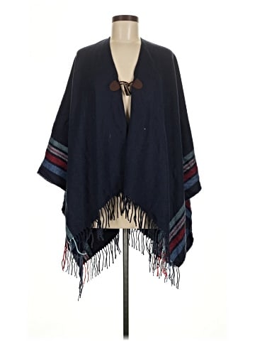 Aerie Wrap (view 1)