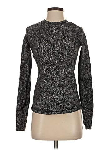 Lululemon Athletica Long Sleeve T-Shirt (view 1)