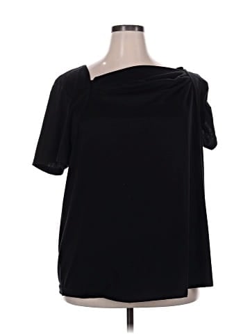 Liz & Me Short Sleeve Top (view 1)
