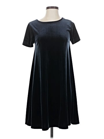 Vineyard Vines Casual Dress (view 1)