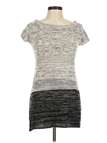 L.e.i. Casual Dress (view 1)