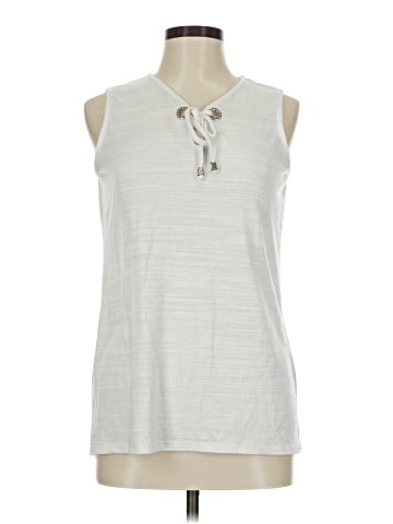 Sweet Rain Sleeveless Blouse (view 1)