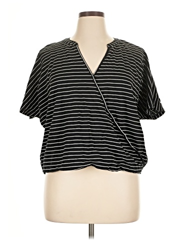 B Collection by Bobeau Short Sleeve Top (view 1)
