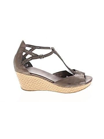 Kenneth Cole REACTION Wedges (view 1)