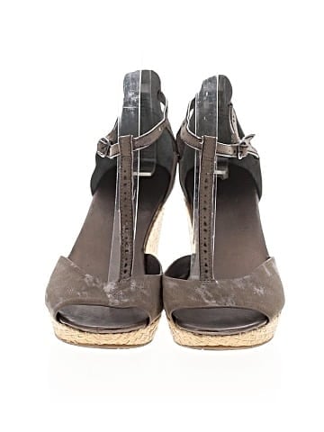 Kenneth Cole REACTION Wedges (view 2)